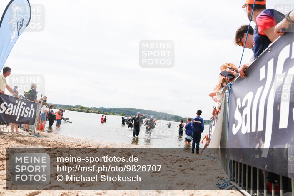 21.06.2026 - Viking Triathlon Michael Strokosch http://msf.ph/oto/9826707 21.06.2026 10:41:15 Schwimmen 95, 132, 179, 356 meine-sportfotos.de