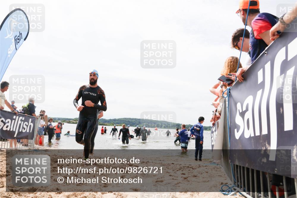 21.06.2026 - Viking Triathlon Michael Strokosch http://msf.ph/oto/9826721 21.06.2026 10:41:20 Schwimmen 95, 96, 179, 356, 578 meine-sportfotos.de