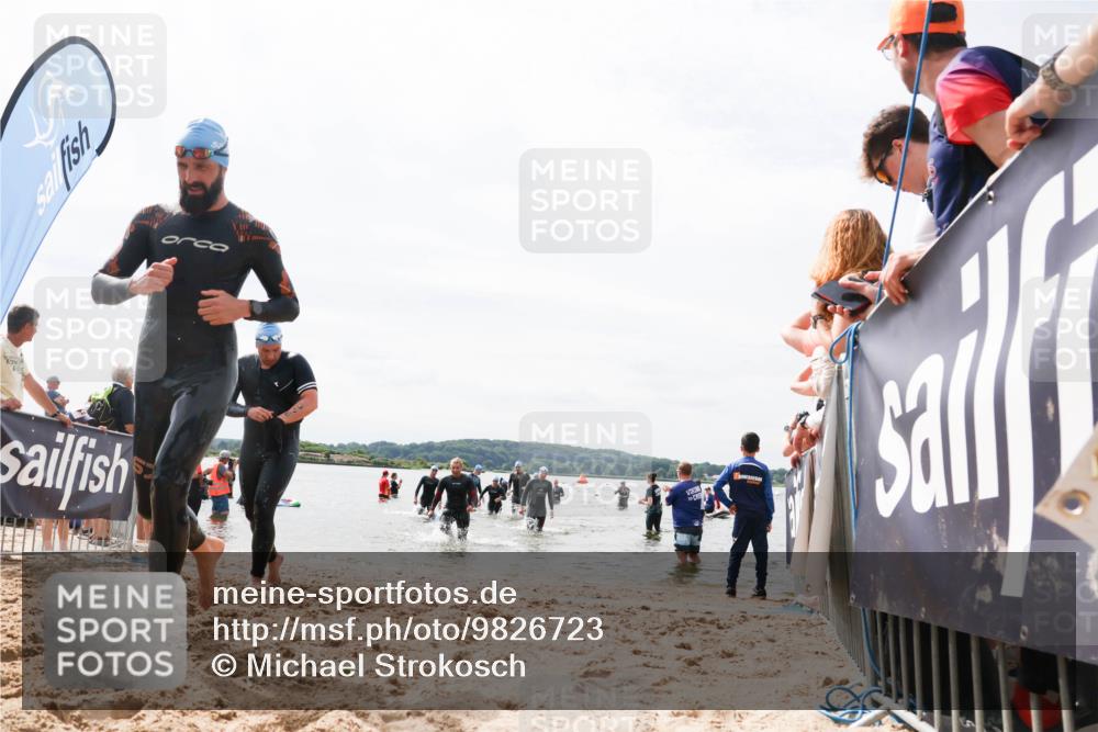 21.06.2026 - Viking Triathlon Michael Strokosch http://msf.ph/oto/9826723 21.06.2026 10:41:21 Schwimmen 95, 96, 179, 356, 429, 578 meine-sportfotos.de