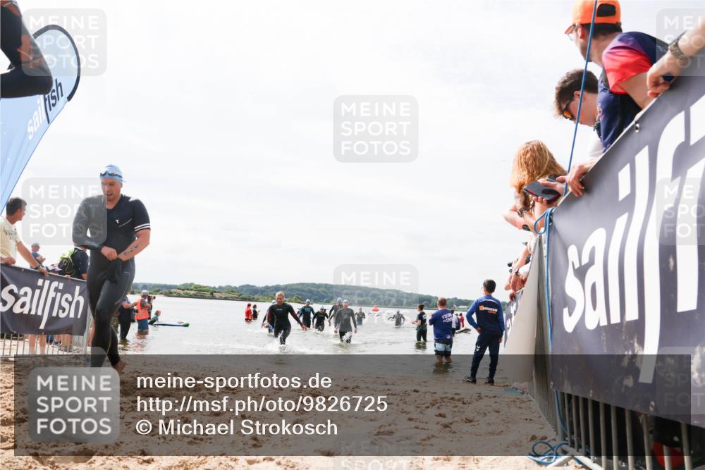21.06.2026 - Viking Triathlon Michael Strokosch http://msf.ph/oto/9826725 21.06.2026 10:41:21 Schwimmen 95, 96, 179, 356, 429, 578 meine-sportfotos.de