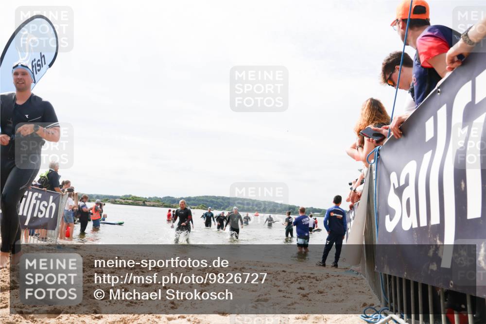 21.06.2026 - Viking Triathlon Michael Strokosch http://msf.ph/oto/9826727 21.06.2026 10:41:22 Schwimmen 95, 96, 179, 356, 429, 578 meine-sportfotos.de
