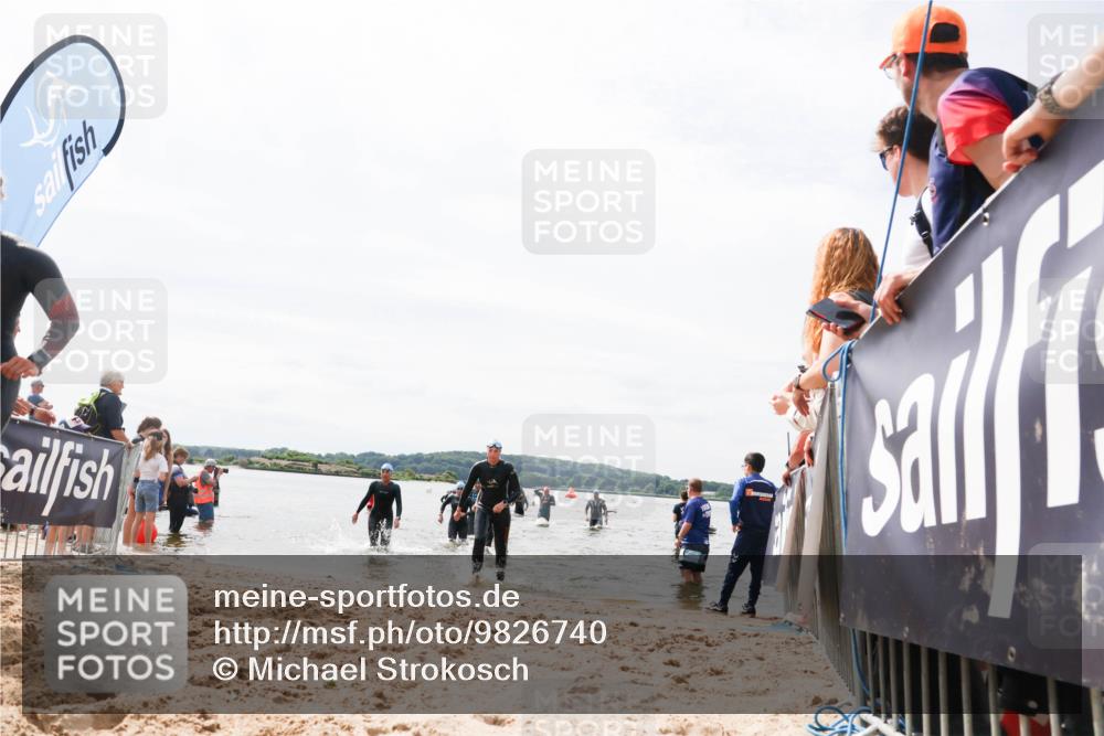 21.06.2026 - Viking Triathlon Michael Strokosch http://msf.ph/oto/9826740 21.06.2026 10:41:26 Schwimmen 96, 165, 179, 262, 327, 429, 578 meine-sportfotos.de