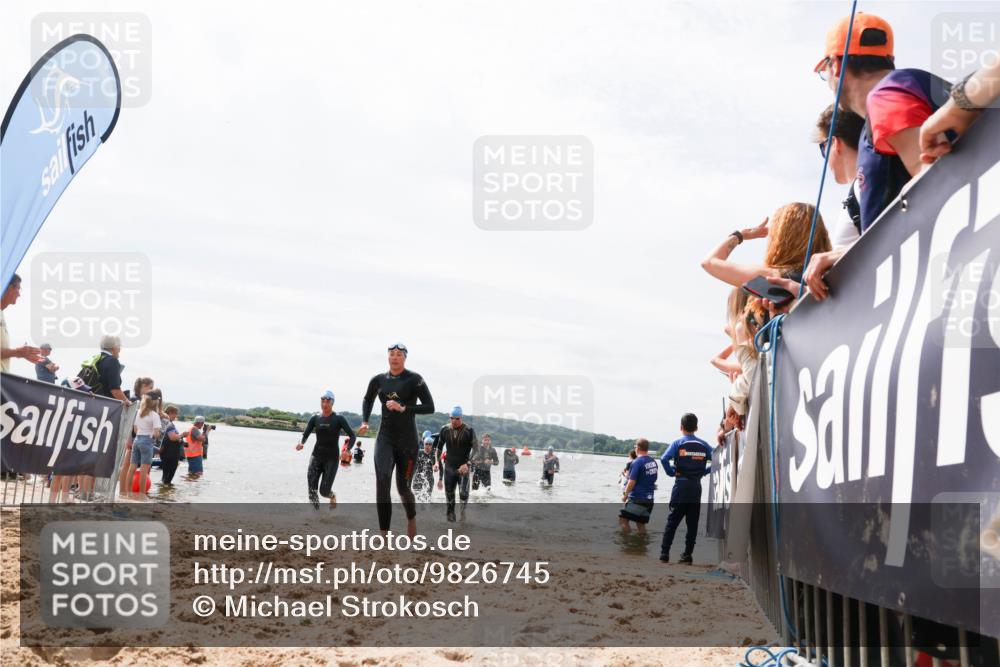 21.06.2026 - Viking Triathlon Michael Strokosch http://msf.ph/oto/9826745 21.06.2026 10:41:28 Schwimmen 96, 165, 179, 262, 327, 429, 578 meine-sportfotos.de
