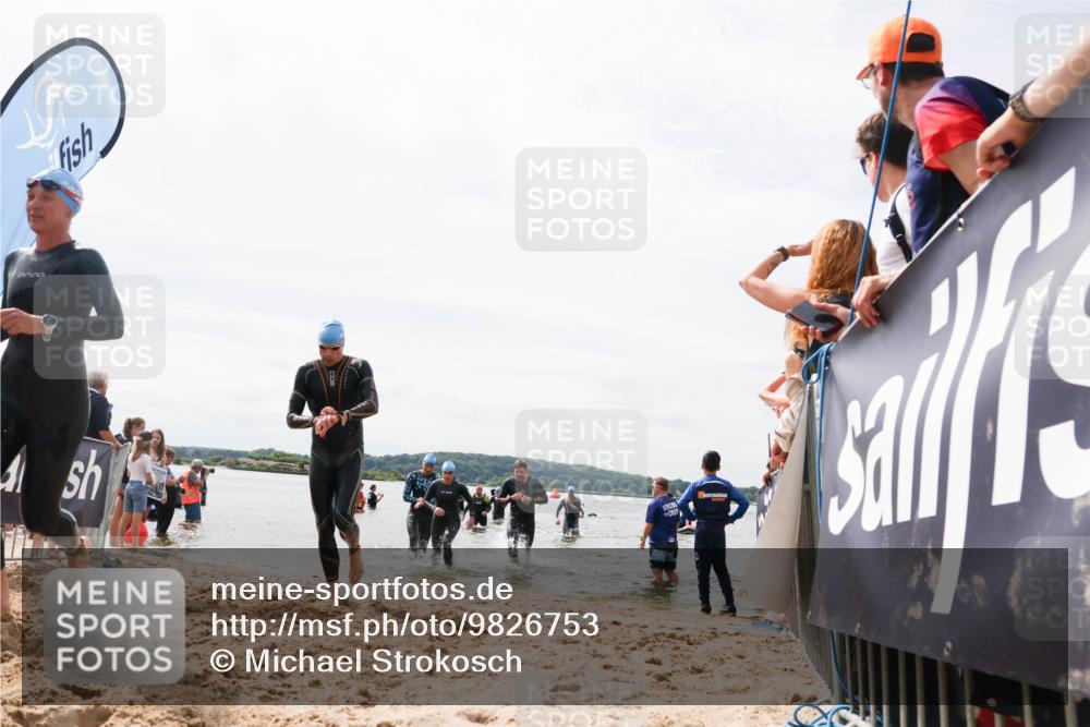 21.06.2026 - Viking Triathlon Michael Strokosch http://msf.ph/oto/9826753 21.06.2026 10:41:31 Schwimmen 96, 165, 262, 327, 429, 578 meine-sportfotos.de
