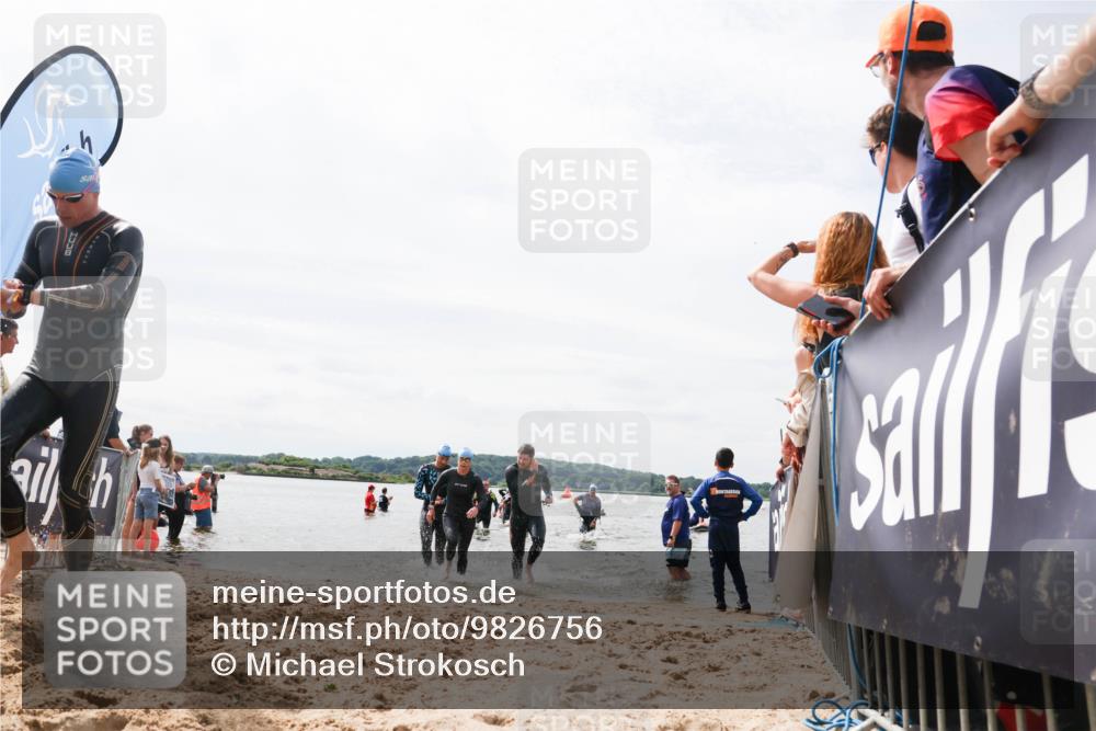 21.06.2026 - Viking Triathlon Michael Strokosch http://msf.ph/oto/9826756 21.06.2026 10:41:32 Schwimmen 96, 165, 262, 327, 429, 578 meine-sportfotos.de