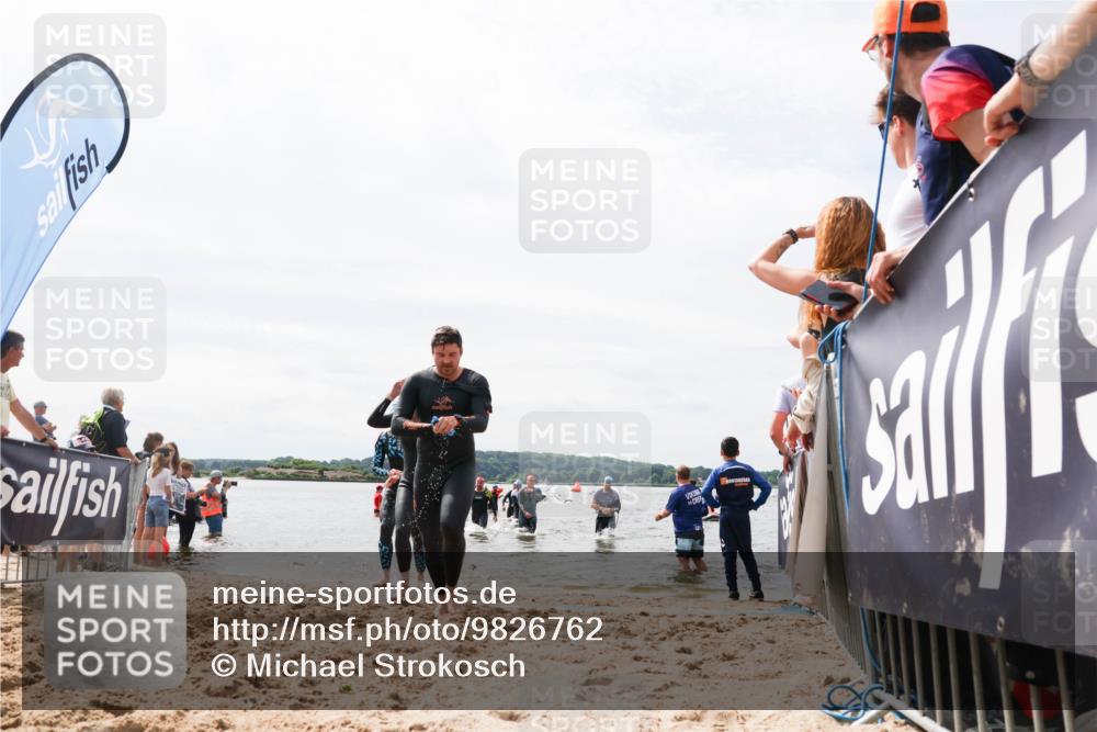 21.06.2026 - Viking Triathlon Michael Strokosch http://msf.ph/oto/9826762 21.06.2026 10:41:34 Schwimmen 96, 143, 165, 262, 327, 429, 578, 608 meine-sportfotos.de