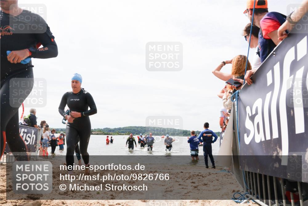 21.06.2026 - Viking Triathlon Michael Strokosch http://msf.ph/oto/9826766 21.06.2026 10:41:35 Schwimmen 143, 165, 262, 327, 429, 578, 608, 655 meine-sportfotos.de