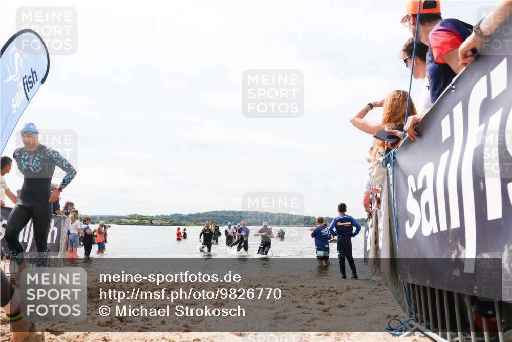 21.06.2026 - Viking Triathlon Michael Strokosch http://msf.ph/oto/9826770 21.06.2026 10:41:36 Schwimmen 143, 165, 262, 327, 429, 608, 655 meine-sportfotos.de