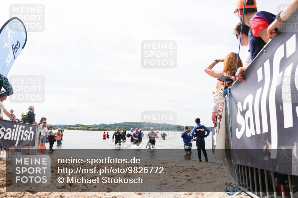 21.06.2026 - Viking Triathlon Michael Strokosch http://msf.ph/oto/9826772 21.06.2026 10:41:37 Schwimmen 143, 165, 262, 327, 522, 608, 655 meine-sportfotos.de