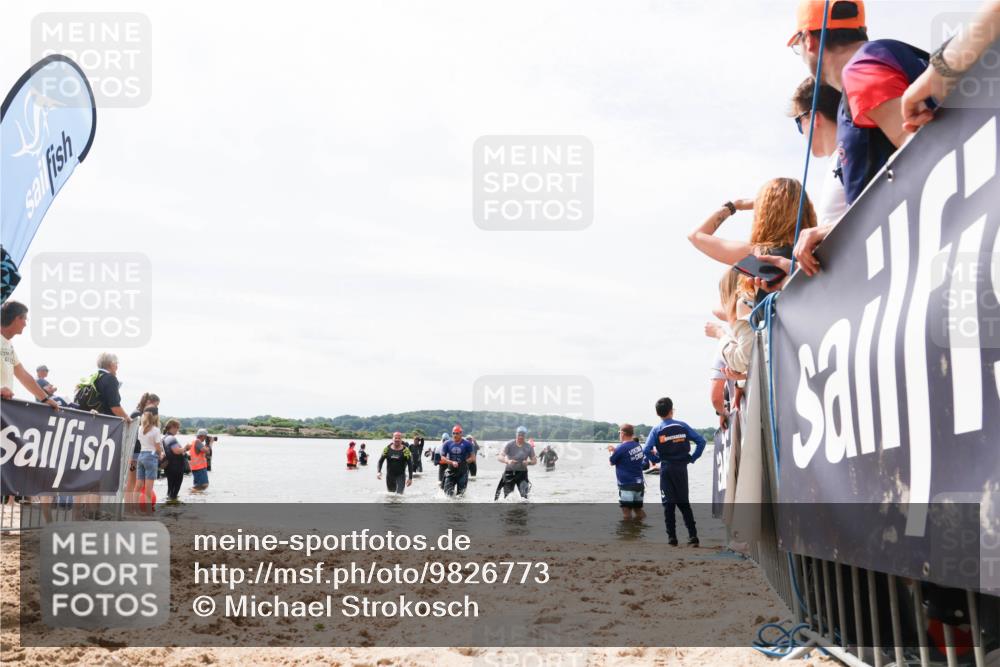 21.06.2026 - Viking Triathlon Michael Strokosch http://msf.ph/oto/9826773 21.06.2026 10:41:37 Schwimmen 143, 165, 262, 327, 522, 608, 655 meine-sportfotos.de