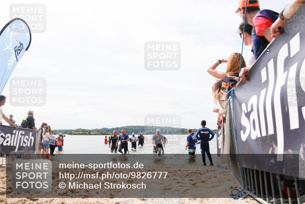 21.06.2026 - Viking Triathlon Michael Strokosch http://msf.ph/oto/9826777 21.06.2026 10:41:39 Schwimmen 143, 165, 262, 327, 522, 608, 655 meine-sportfotos.de