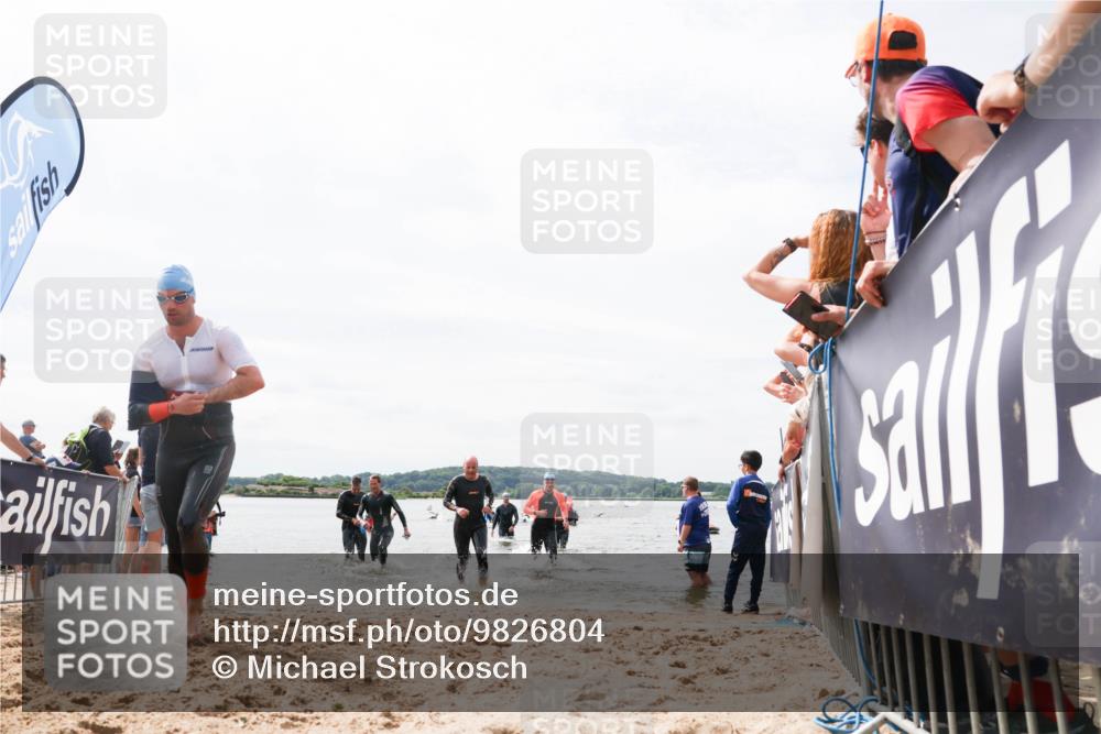 21.06.2026 - Viking Triathlon Michael Strokosch http://msf.ph/oto/9826804 21.06.2026 10:41:48 Schwimmen 63, 83, 143, 162, 339, 452, 522, 552, 608, 655 meine-sportfotos.de