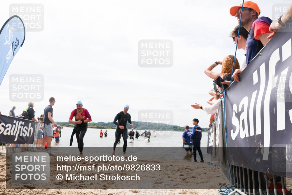 21.06.2026 - Viking Triathlon Michael Strokosch http://msf.ph/oto/9826833 21.06.2026 10:41:57 Schwimmen 44, 63, 83, 162, 438, 452, 552 meine-sportfotos.de