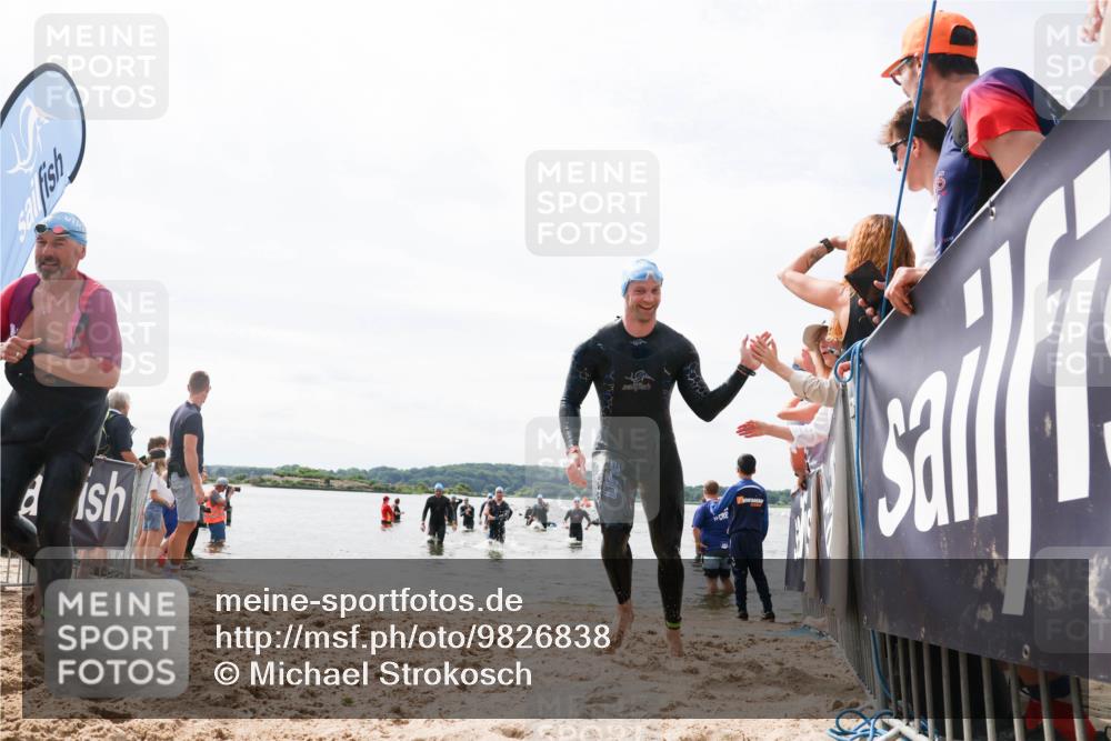 21.06.2026 - Viking Triathlon Michael Strokosch http://msf.ph/oto/9826838 21.06.2026 10:41:59 Schwimmen 44, 63, 134, 438, 552 meine-sportfotos.de
