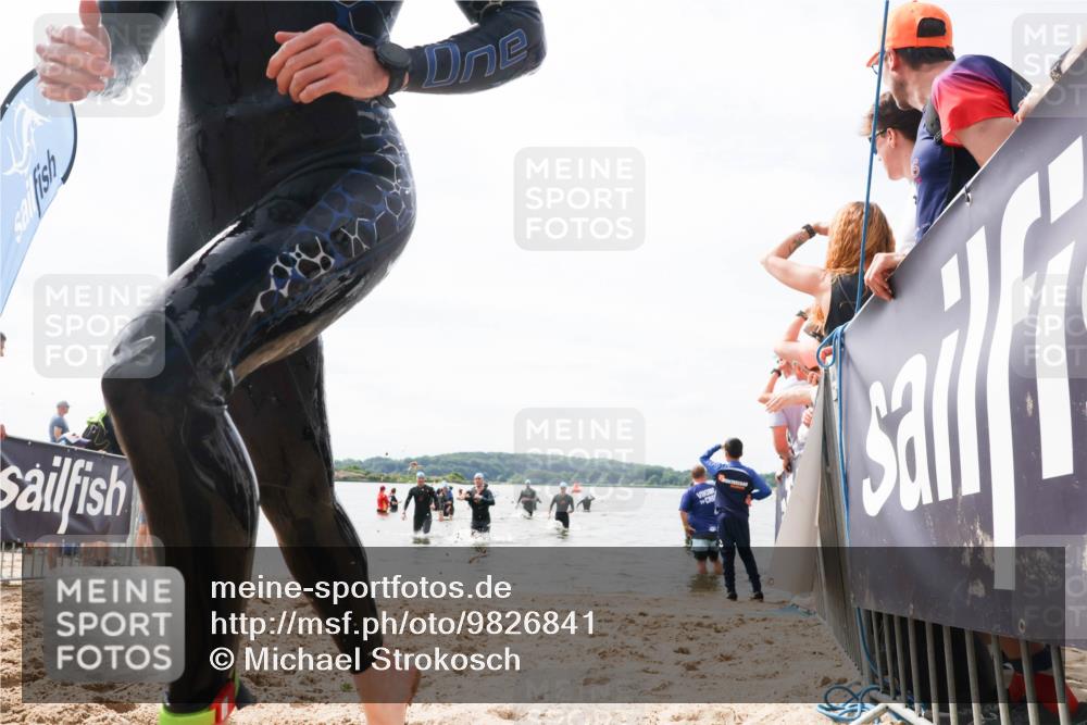 21.06.2026 - Viking Triathlon Michael Strokosch http://msf.ph/oto/9826841 21.06.2026 10:42:00 Schwimmen 44, 63, 134, 438, 552 meine-sportfotos.de