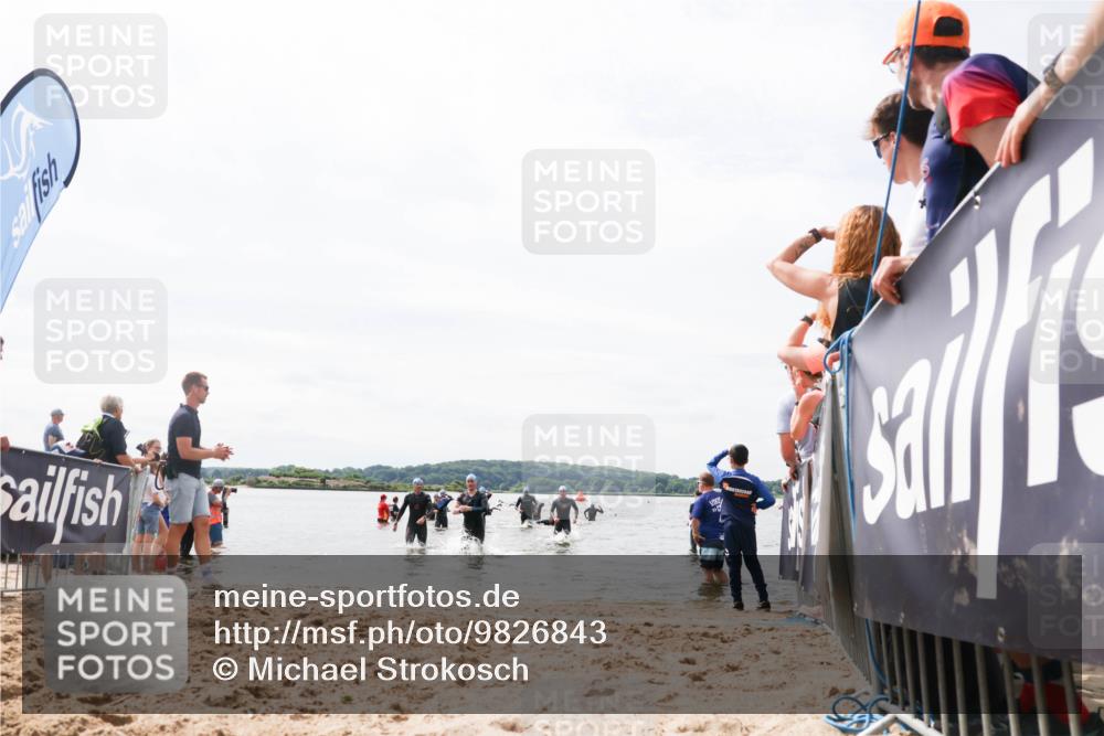 21.06.2026 - Viking Triathlon Michael Strokosch http://msf.ph/oto/9826843 21.06.2026 10:42:01 Schwimmen 44, 63, 134, 438, 552 meine-sportfotos.de