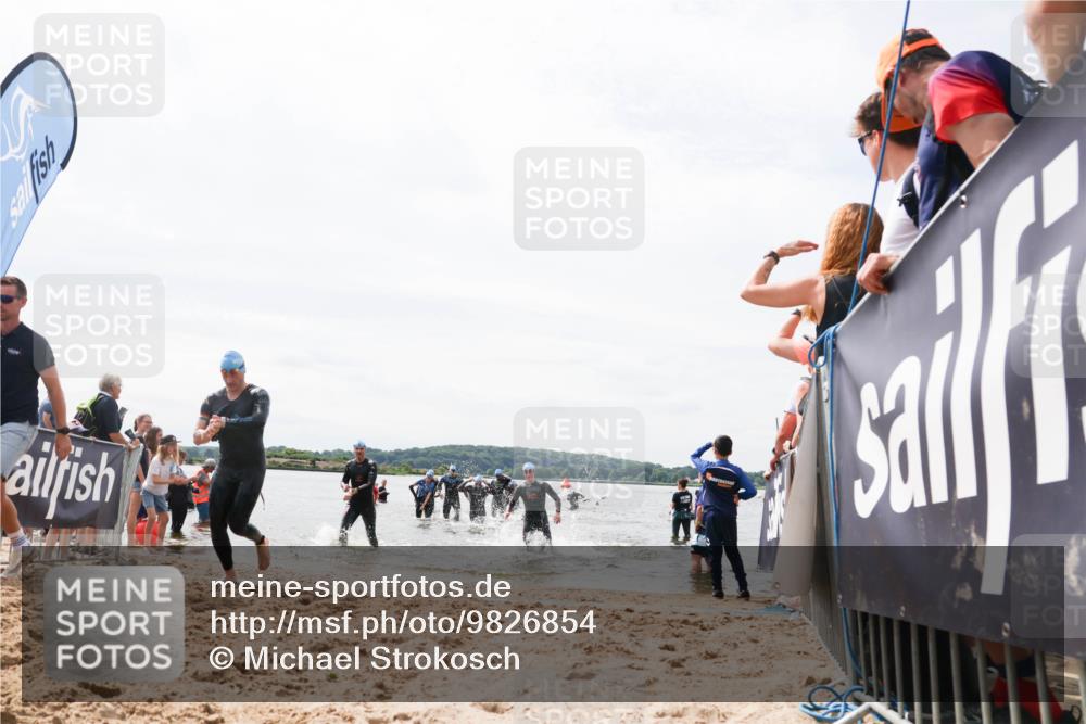 21.06.2026 - Viking Triathlon Michael Strokosch http://msf.ph/oto/9826854 21.06.2026 10:42:04 Schwimmen 44, 86, 94, 134, 193, 438 meine-sportfotos.de