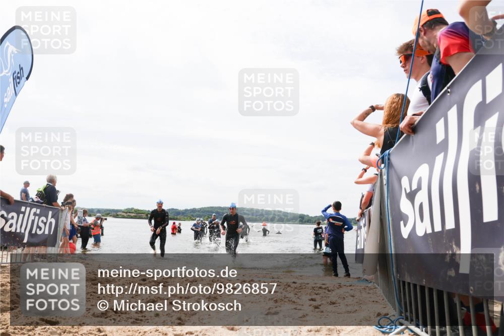 21.06.2026 - Viking Triathlon Michael Strokosch http://msf.ph/oto/9826857 21.06.2026 10:42:05 Schwimmen 44, 86, 94, 134, 188, 193, 438 meine-sportfotos.de