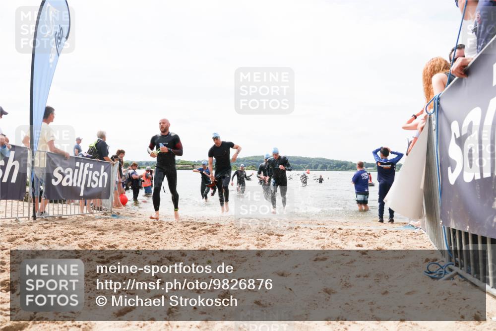 21.06.2026 - Viking Triathlon Michael Strokosch http://msf.ph/oto/9826876 21.06.2026 10:42:12 Schwimmen 86, 94, 134, 188, 193, 266, 399, 438, 492 meine-sportfotos.de
