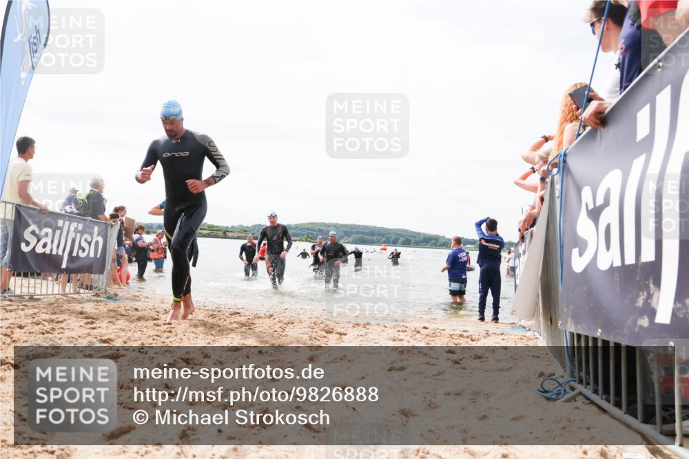21.06.2026 - Viking Triathlon Michael Strokosch http://msf.ph/oto/9826888 21.06.2026 10:42:16 Schwimmen 86, 94, 188, 193, 266, 279, 399, 492, 516 meine-sportfotos.de