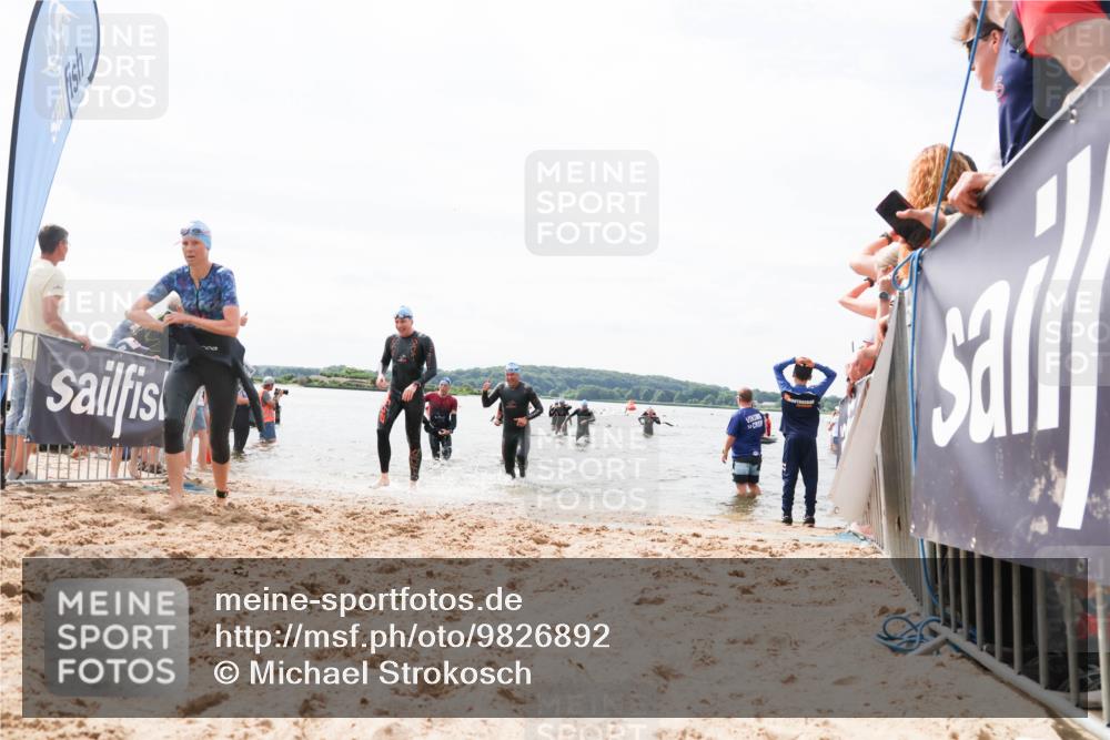 21.06.2026 - Viking Triathlon Michael Strokosch http://msf.ph/oto/9826892 21.06.2026 10:42:17 Schwimmen 86, 94, 188, 193, 266, 279, 399, 492, 516 meine-sportfotos.de