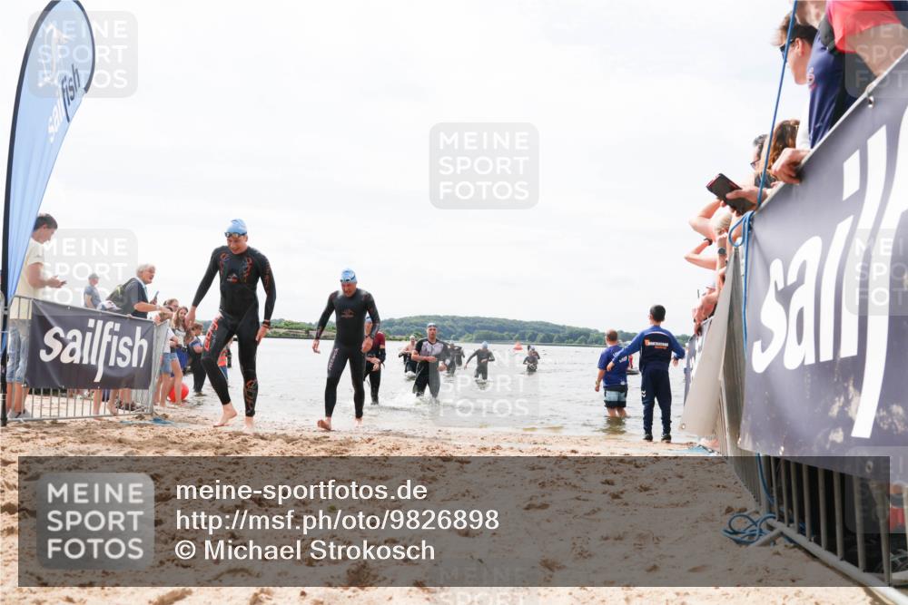 21.06.2026 - Viking Triathlon Michael Strokosch http://msf.ph/oto/9826898 21.06.2026 10:42:19 Schwimmen 188, 193, 266, 279, 399, 492, 516 meine-sportfotos.de