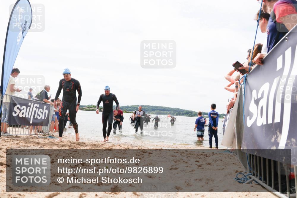 21.06.2026 - Viking Triathlon Michael Strokosch http://msf.ph/oto/9826899 21.06.2026 10:42:19 Schwimmen 188, 193, 266, 279, 399, 492, 516 meine-sportfotos.de