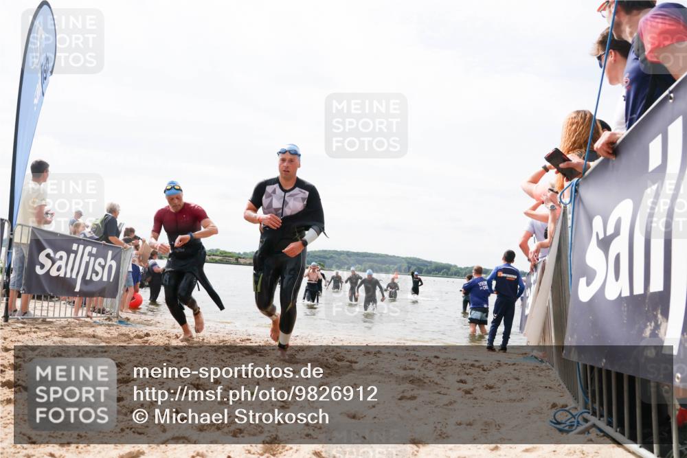21.06.2026 - Viking Triathlon Michael Strokosch http://msf.ph/oto/9826912 21.06.2026 10:42:24 Schwimmen 45, 72, 266, 279, 296, 348, 492, 516 meine-sportfotos.de