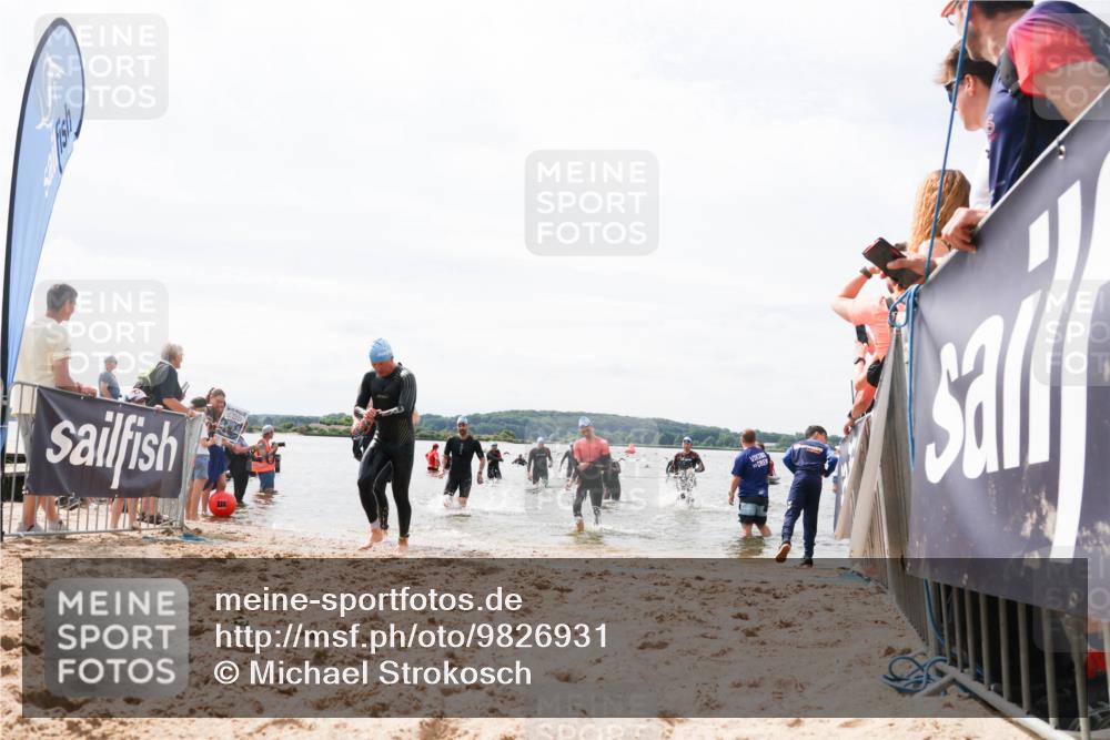 21.06.2026 - Viking Triathlon Michael Strokosch http://msf.ph/oto/9826931 21.06.2026 10:42:30 Schwimmen 45, 72, 296, 348, 393 meine-sportfotos.de