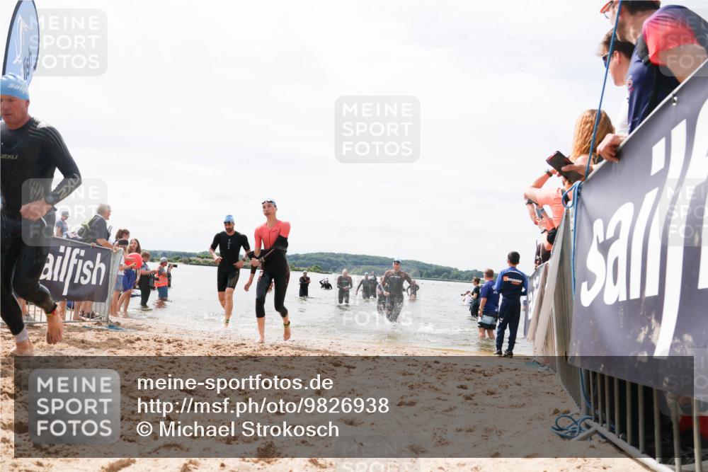 21.06.2026 - Viking Triathlon Michael Strokosch http://msf.ph/oto/9826938 21.06.2026 10:42:32 Schwimmen 45, 72, 296, 348, 393, 436 meine-sportfotos.de