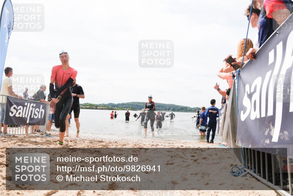 21.06.2026 - Viking Triathlon Michael Strokosch http://msf.ph/oto/9826941 21.06.2026 10:42:33 Schwimmen 45, 72, 296, 348, 393, 436 meine-sportfotos.de