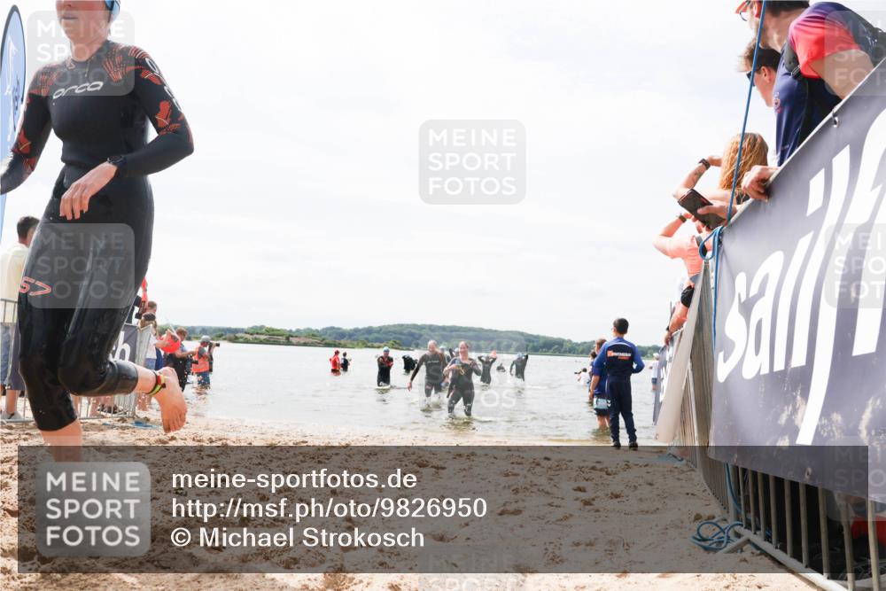 21.06.2026 - Viking Triathlon Michael Strokosch http://msf.ph/oto/9826950 21.06.2026 10:42:36 Schwimmen 45, 72, 348, 384, 393, 436 meine-sportfotos.de