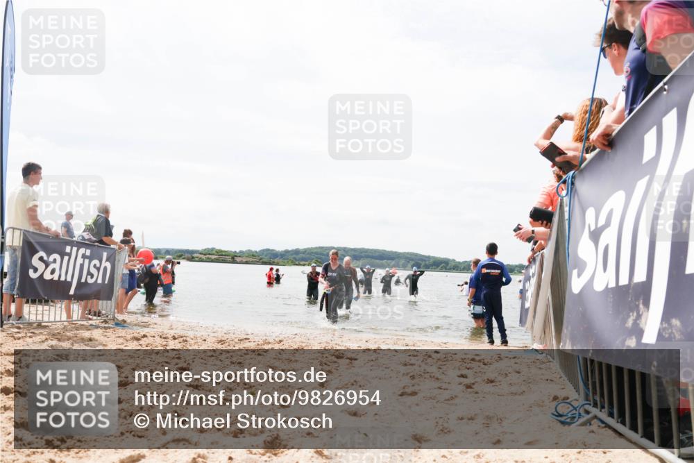 21.06.2026 - Viking Triathlon Michael Strokosch http://msf.ph/oto/9826954 21.06.2026 10:42:38 Schwimmen 41, 45, 348, 384, 393, 436 meine-sportfotos.de