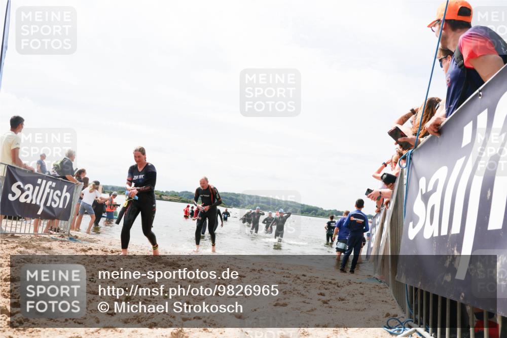 21.06.2026 - Viking Triathlon Michael Strokosch http://msf.ph/oto/9826965 21.06.2026 10:42:42 Schwimmen 41, 166, 175, 268, 384, 436 meine-sportfotos.de
