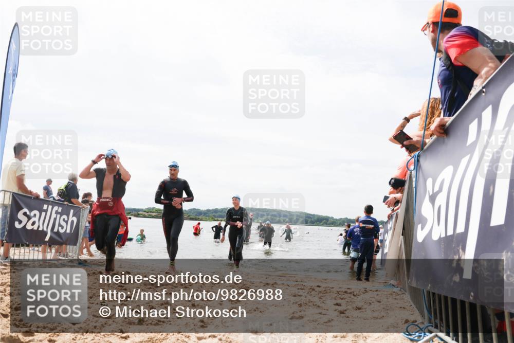 21.06.2026 - Viking Triathlon Michael Strokosch http://msf.ph/oto/9826988 21.06.2026 10:42:50 Schwimmen 41, 166, 175, 177, 213, 268 meine-sportfotos.de