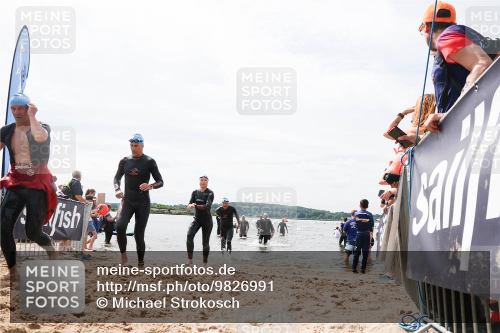 21.06.2026 - Viking Triathlon Michael Strokosch http://msf.ph/oto/9826991 21.06.2026 10:42:51 Schwimmen 41, 166, 175, 177, 213, 268, 479, 520 meine-sportfotos.de