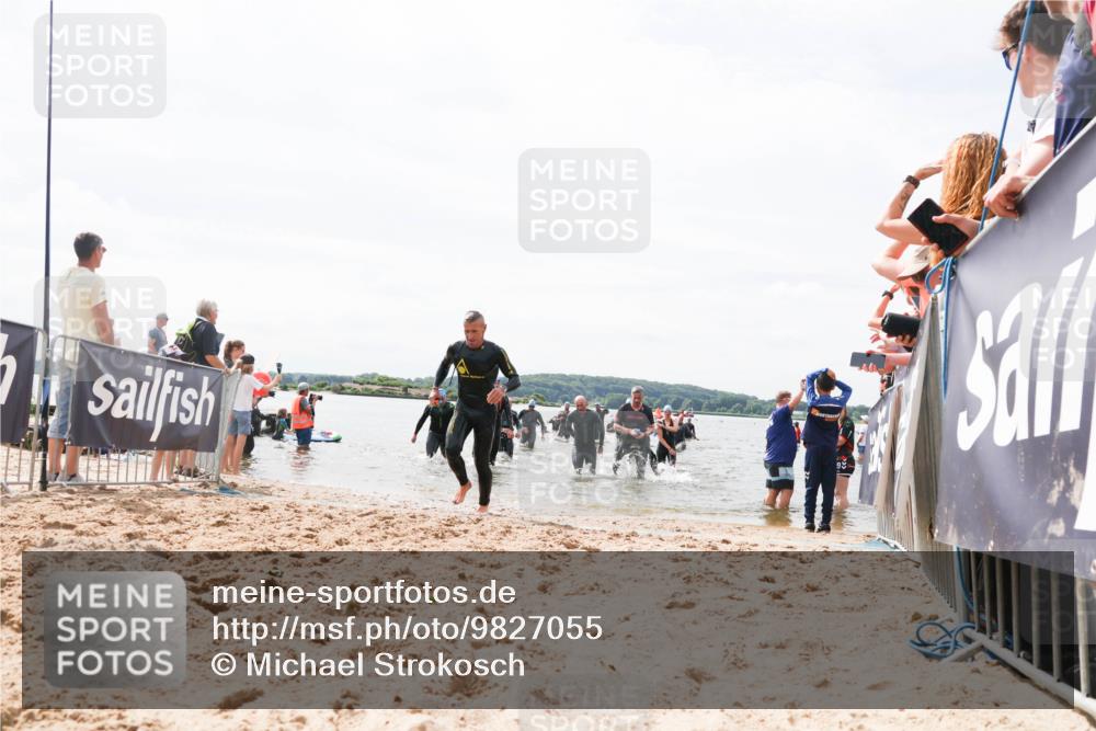 21.06.2026 - Viking Triathlon Michael Strokosch http://msf.ph/oto/9827055 21.06.2026 10:43:12 Schwimmen 88, 251, 259, 286, 482, 489, 505, 511, 619 meine-sportfotos.de