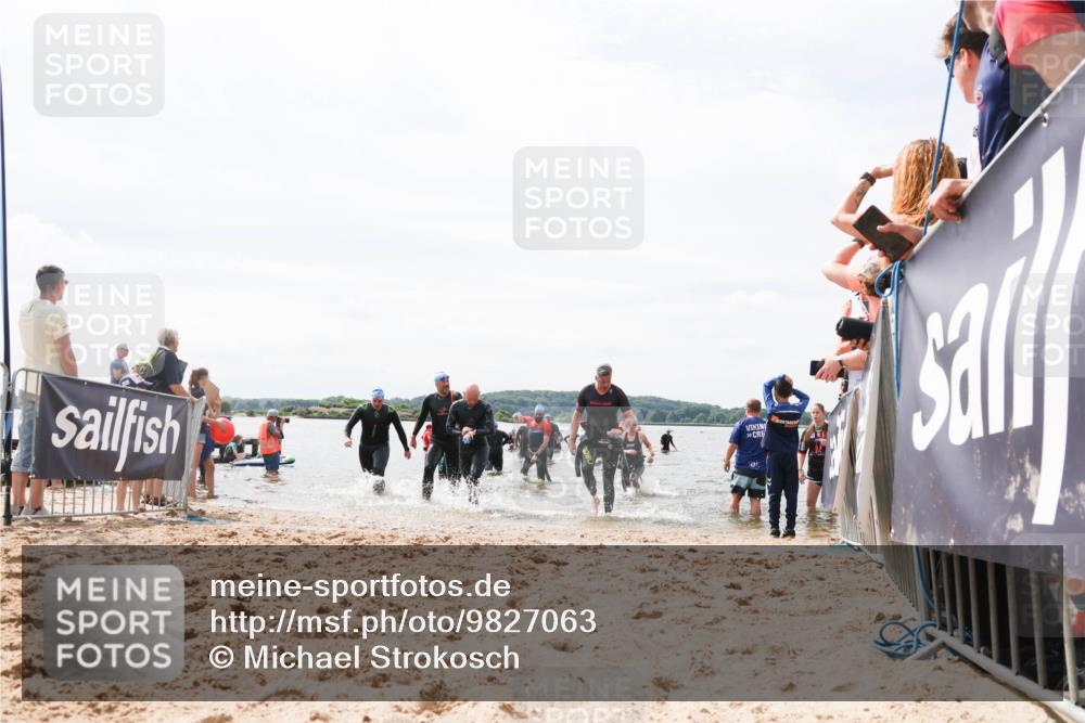 21.06.2026 - Viking Triathlon Michael Strokosch http://msf.ph/oto/9827063 21.06.2026 10:43:15 Schwimmen 88, 251, 259, 473, 482, 489, 505, 511, 533, 619 meine-sportfotos.de
