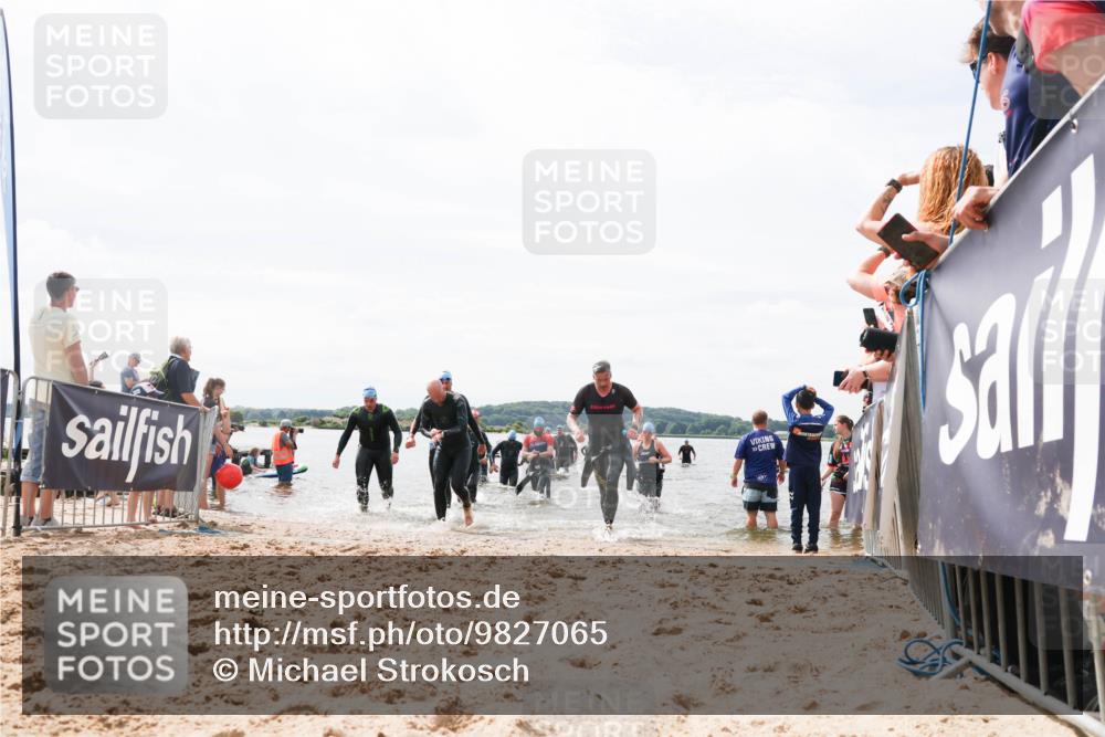 21.06.2026 - Viking Triathlon Michael Strokosch http://msf.ph/oto/9827065 21.06.2026 10:43:15 Schwimmen 88, 251, 259, 473, 482, 489, 505, 511, 533, 619 meine-sportfotos.de