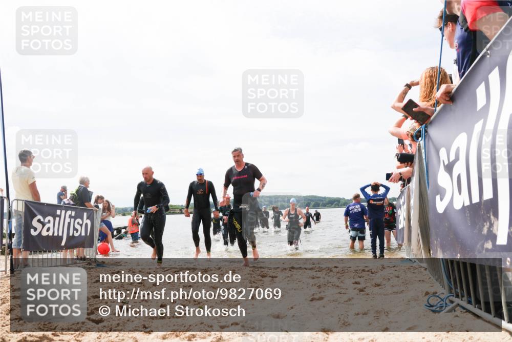 21.06.2026 - Viking Triathlon Michael Strokosch http://msf.ph/oto/9827069 21.06.2026 10:43:17 Schwimmen 88, 251, 259, 473, 482, 489, 505, 511, 533, 619, 645 meine-sportfotos.de