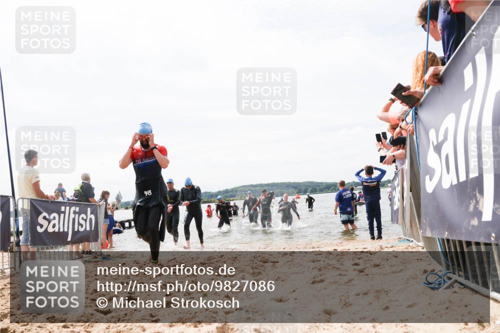 21.06.2026 - Viking Triathlon Michael Strokosch http://msf.ph/oto/9827086 21.06.2026 10:43:23 Schwimmen 69, 251, 287, 473, 482, 489, 505, 511, 528, 533, 619, 645 meine-sportfotos.de