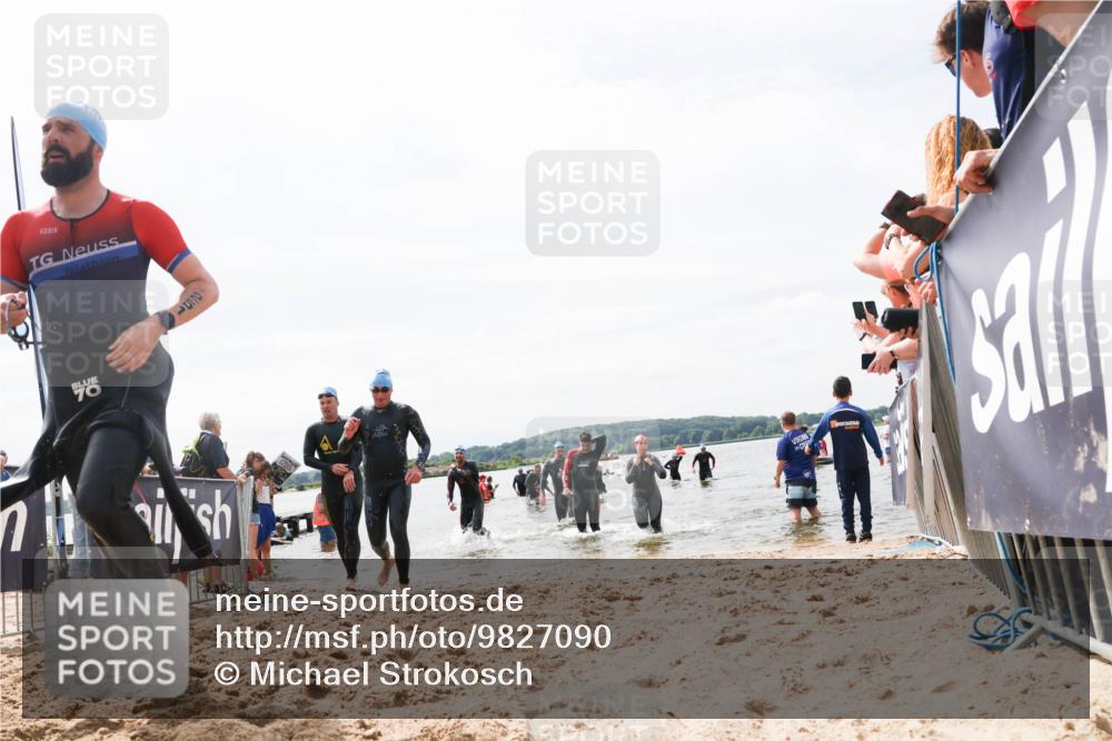 21.06.2026 - Viking Triathlon Michael Strokosch http://msf.ph/oto/9827090 21.06.2026 10:43:24 Schwimmen 69, 251, 287, 473, 482, 489, 511, 528, 533, 619, 645 meine-sportfotos.de
