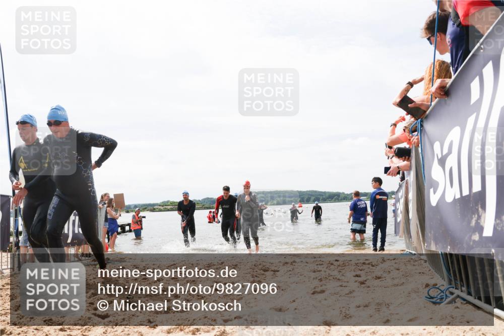 21.06.2026 - Viking Triathlon Michael Strokosch http://msf.ph/oto/9827096 21.06.2026 10:43:26 Schwimmen 69, 251, 287, 473, 521, 528, 533, 645 meine-sportfotos.de
