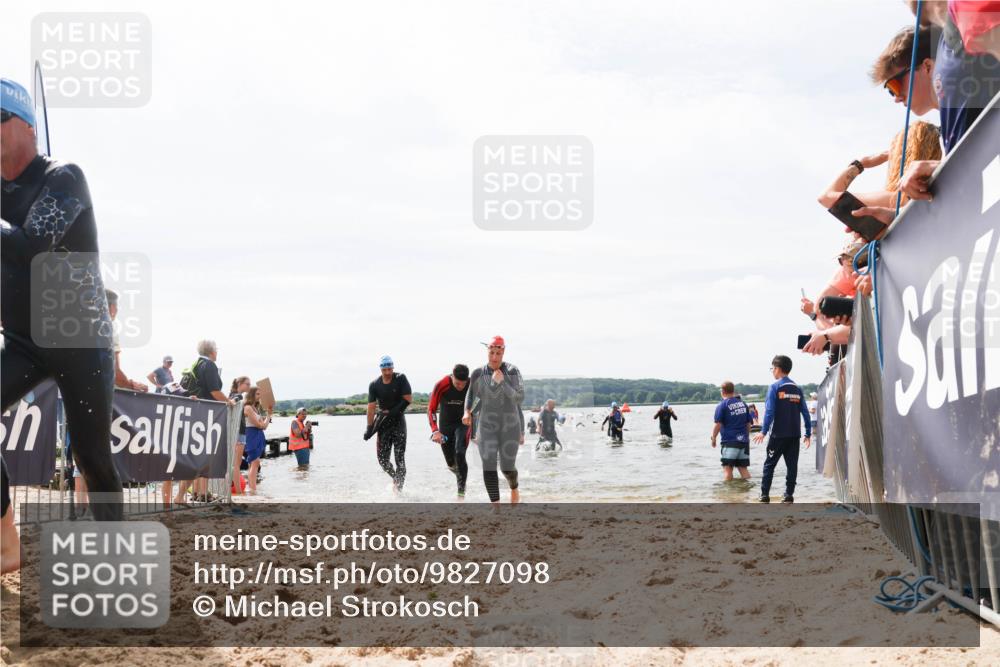 21.06.2026 - Viking Triathlon Michael Strokosch http://msf.ph/oto/9827098 21.06.2026 10:43:27 Schwimmen 69, 251, 287, 473, 521, 528, 533, 645 meine-sportfotos.de