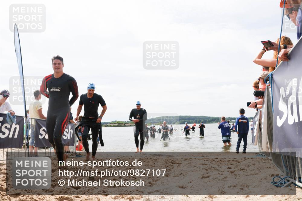 21.06.2026 - Viking Triathlon Michael Strokosch http://msf.ph/oto/9827107 21.06.2026 10:43:30 Schwimmen 69, 93, 287, 459, 521, 528, 533, 618, 645 meine-sportfotos.de