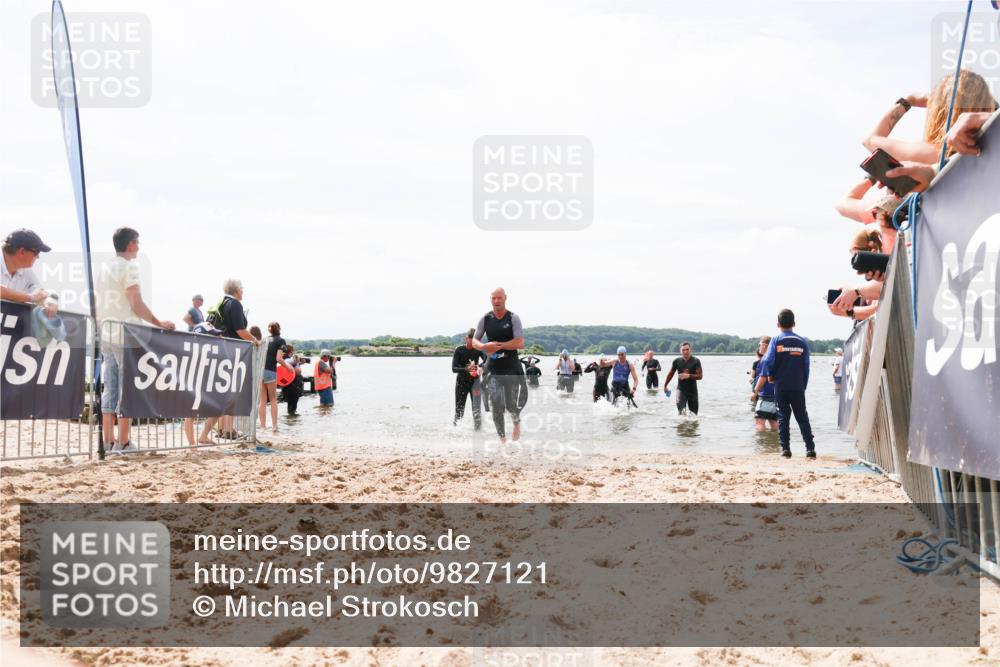 21.06.2026 - Viking Triathlon Michael Strokosch http://msf.ph/oto/9827121 21.06.2026 10:43:34 Schwimmen 93, 287, 351, 459, 470, 521, 528, 618 meine-sportfotos.de