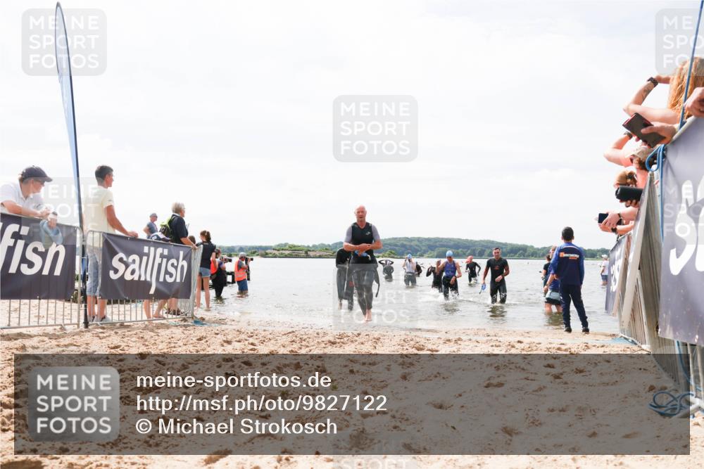 21.06.2026 - Viking Triathlon Michael Strokosch http://msf.ph/oto/9827122 21.06.2026 10:43:35 Schwimmen 93, 287, 351, 459, 470, 521, 618 meine-sportfotos.de