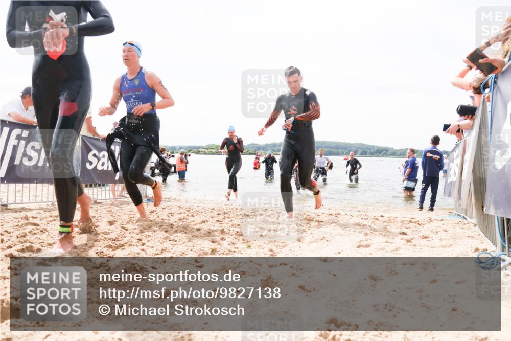 21.06.2026 - Viking Triathlon Michael Strokosch http://msf.ph/oto/9827138 21.06.2026 10:43:40 Schwimmen 93, 163, 230, 231, 234, 351, 459, 470, 521, 618, 663 meine-sportfotos.de