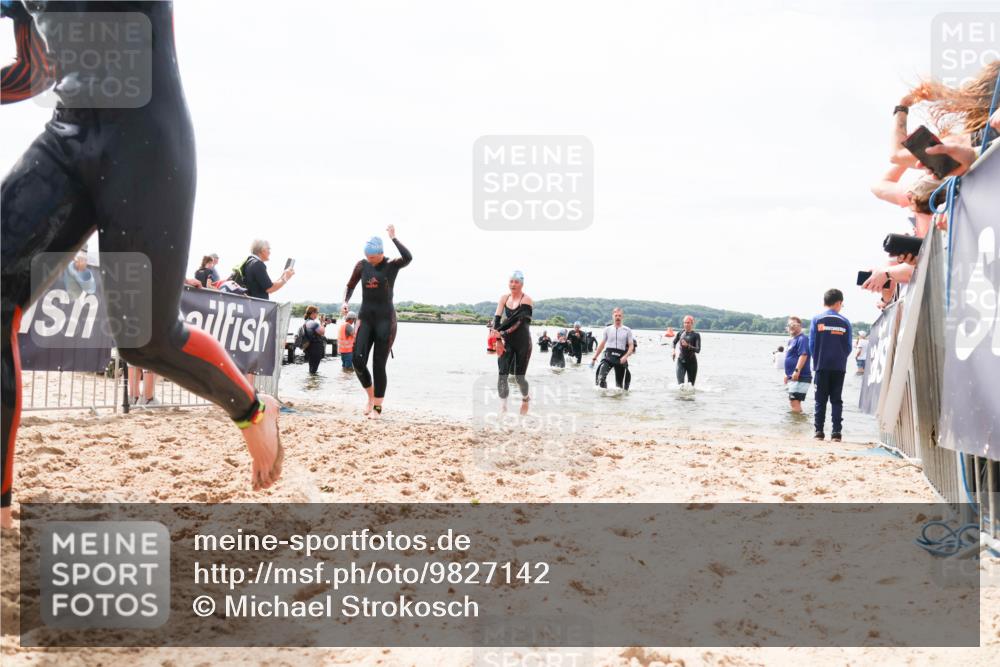 21.06.2026 - Viking Triathlon Michael Strokosch http://msf.ph/oto/9827142 21.06.2026 10:43:41 Schwimmen 93, 163, 230, 231, 234, 351, 459, 470, 521, 618, 663 meine-sportfotos.de