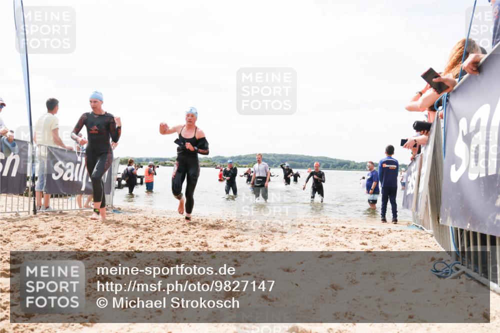 21.06.2026 - Viking Triathlon Michael Strokosch http://msf.ph/oto/9827147 21.06.2026 10:43:43 Schwimmen 93, 163, 230, 231, 234, 248, 351, 459, 470, 618, 663 meine-sportfotos.de